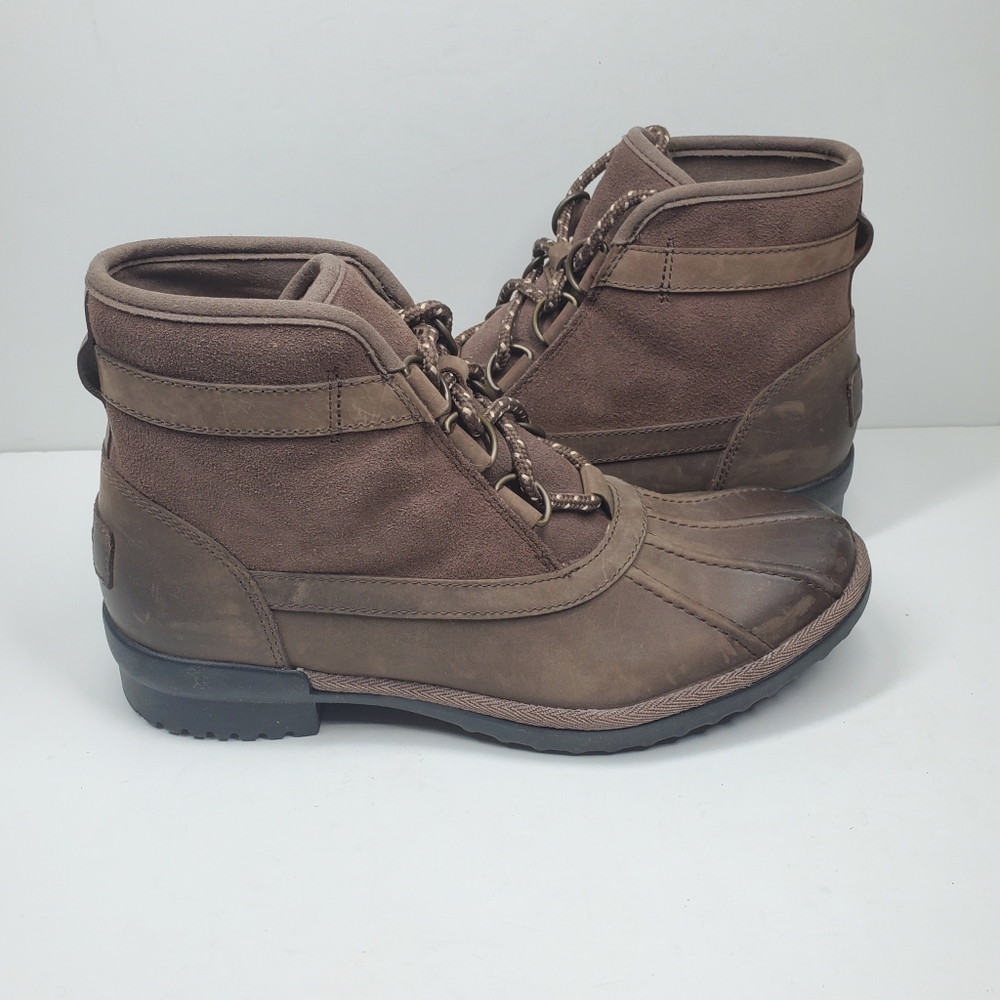 New UGG  Heather Waterproof Leather Ankle Boots
